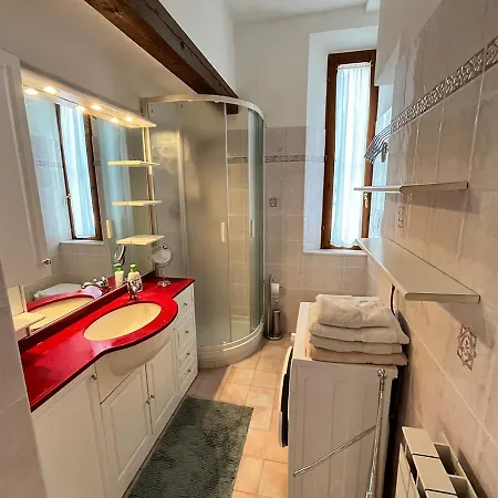 Piazzetta Apartment *